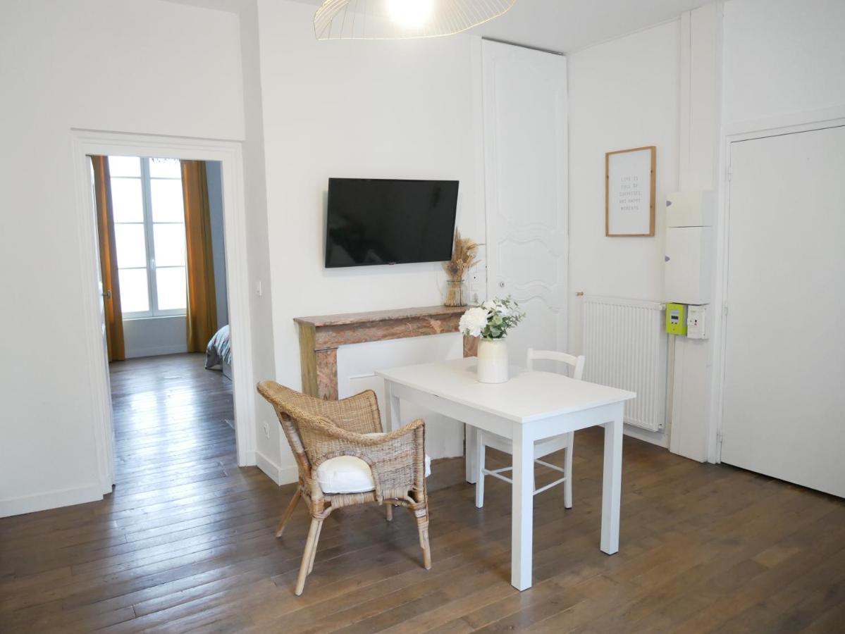Le Petit Clos - Jardin Privatif - Proche Du Centre Apartment *